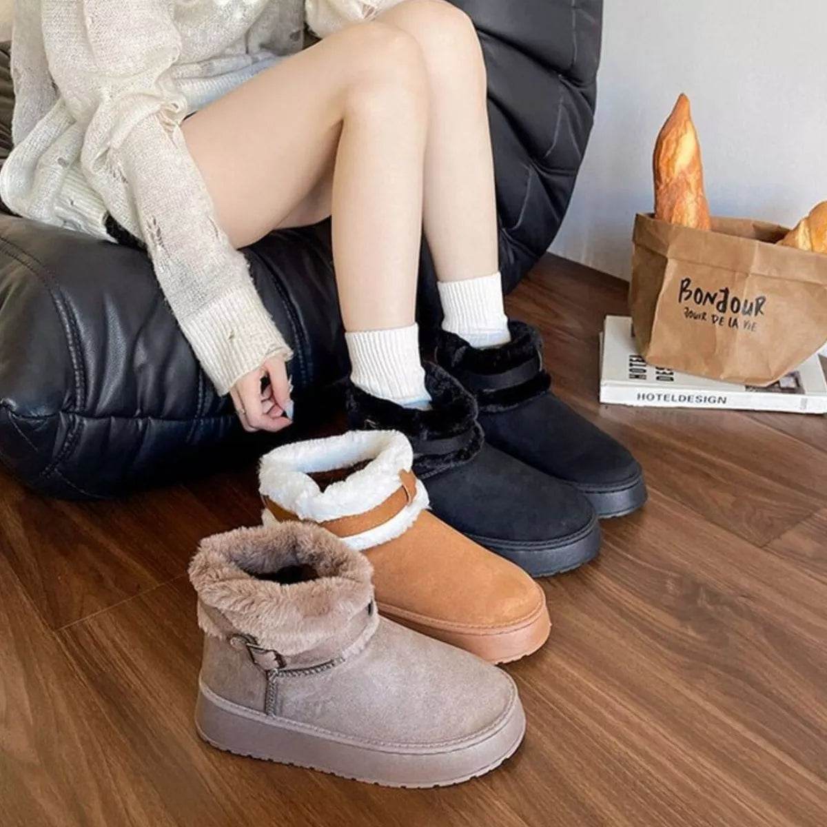 Round Toe Platform Boots - ELY VESSA LLC