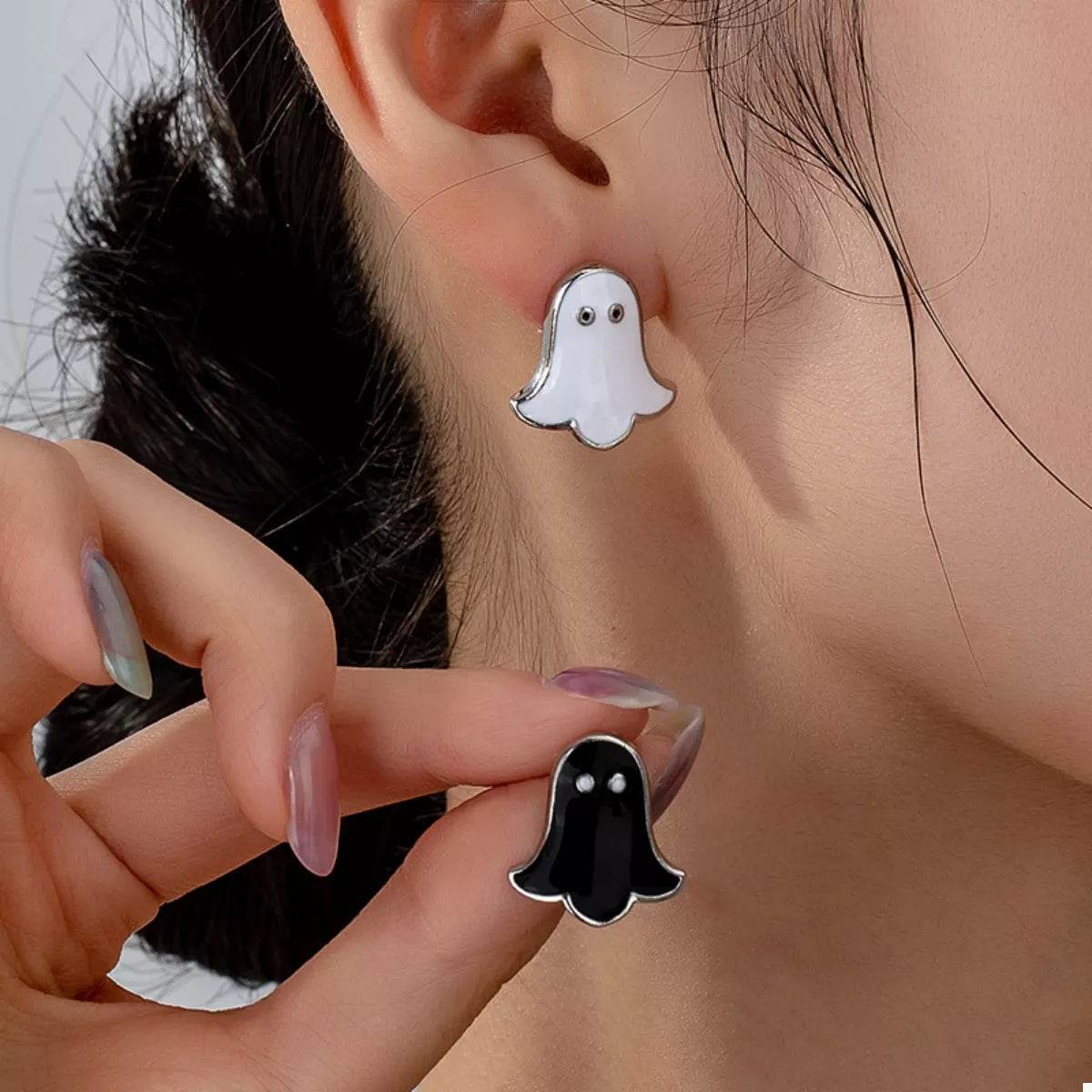 2 Pair Halloween Ghost Stud Earrings - ELY VESSA LLC