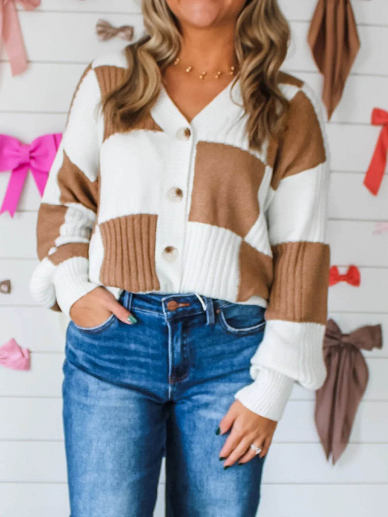 Color Block Knit Button-Up Cardigan - ELY VESSA LLC
