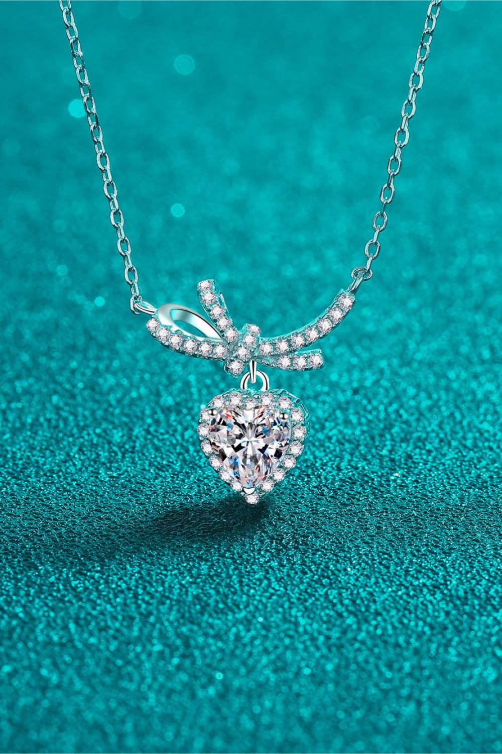 1 Carat Moissanite Heart Pendant Necklace - ELY VESSA LLC