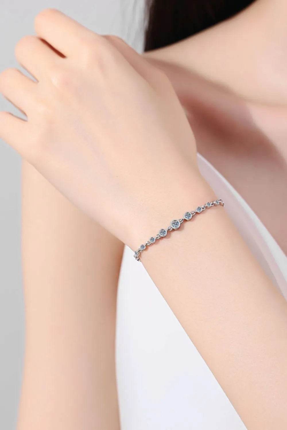 925 Sterling Silver Inlaid Moissanite Bracelet - ELY VESSA LLC