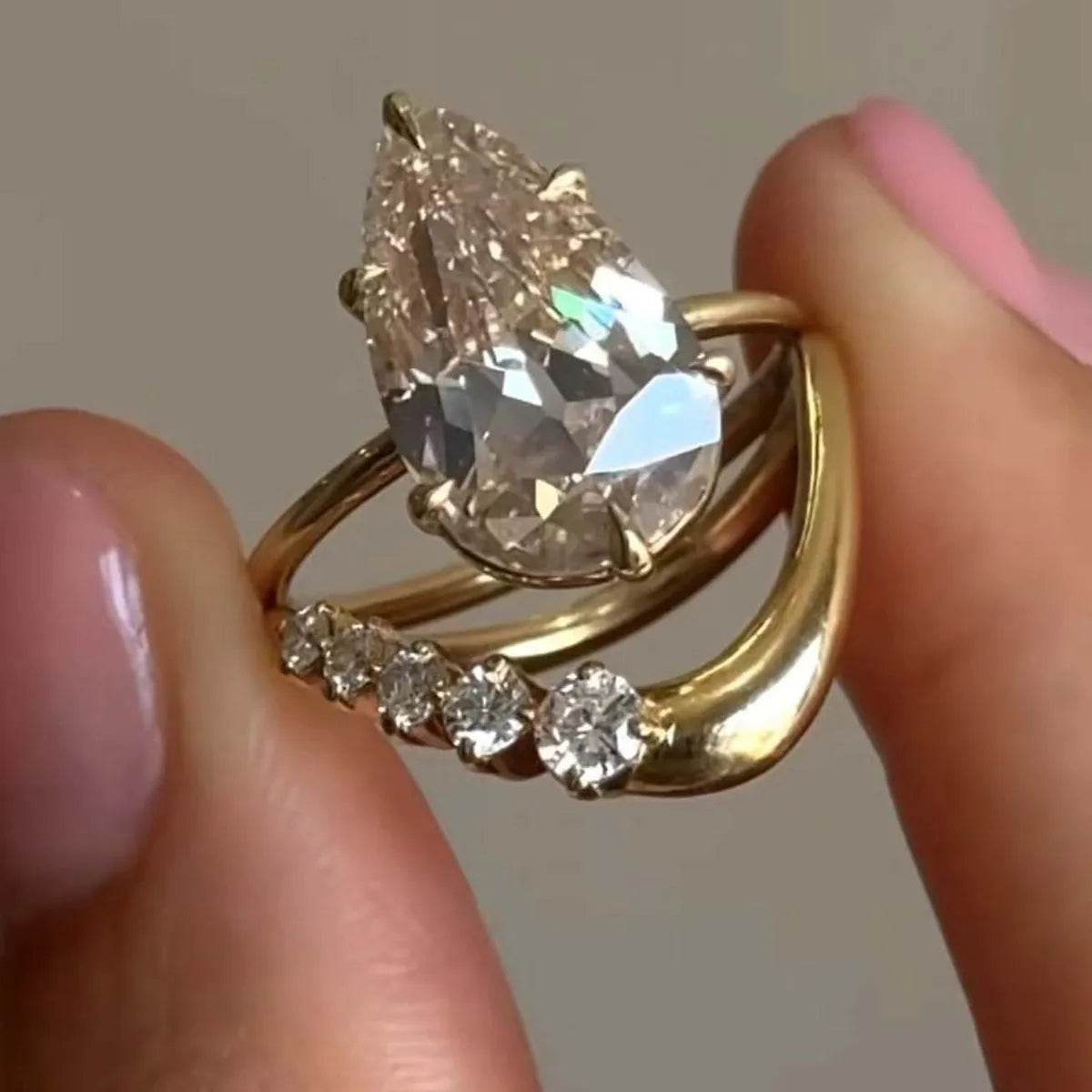 1.5 Carat Moissanite Teardrop Ring 2pcs Set - ELY VESSA LLC