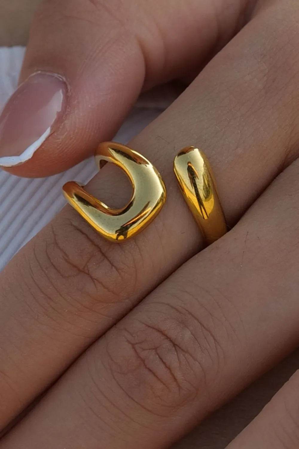 18K Gold-Plated Geometric Gold Twisted Open Ring - ELY VESSA LLC