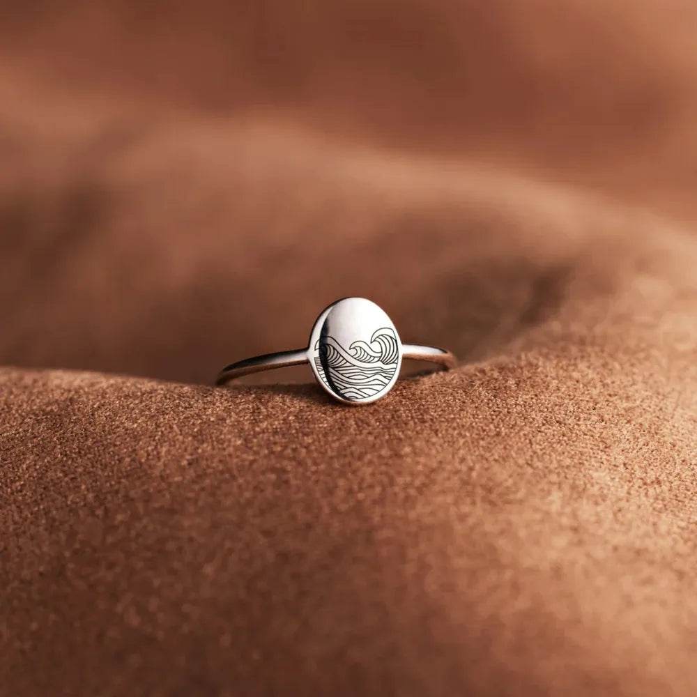925 Sterling Silver Signet Ring - ELY VESSA LLC