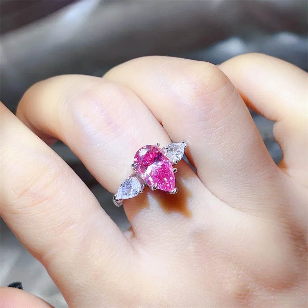 2 Carat 925 Sterling Silver Moissanite Ring - ELY VESSA LLC