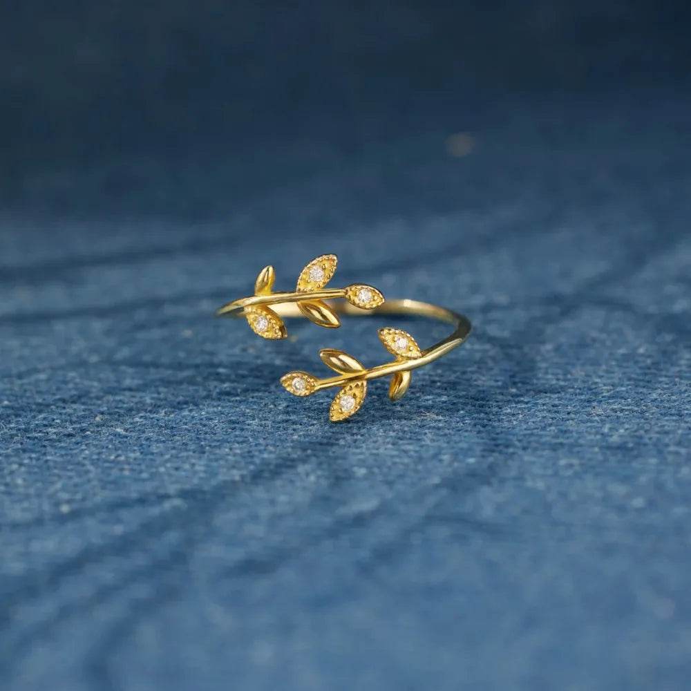 925 Sterling Silver Zircon Leaf Shape Ring - ELY VESSA LLC