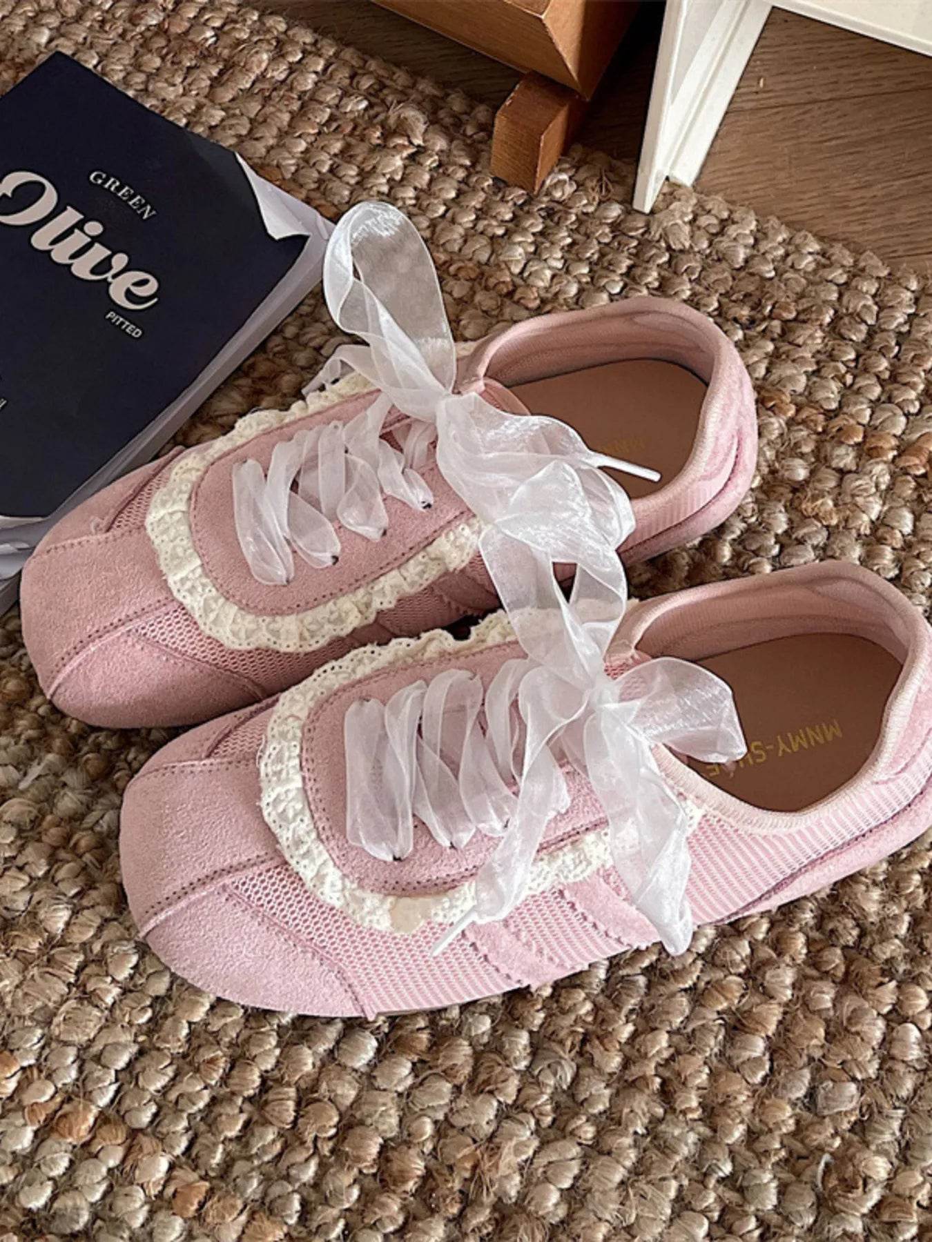 Round Toe Lace Up Sneakers - ELY VESSA LLC