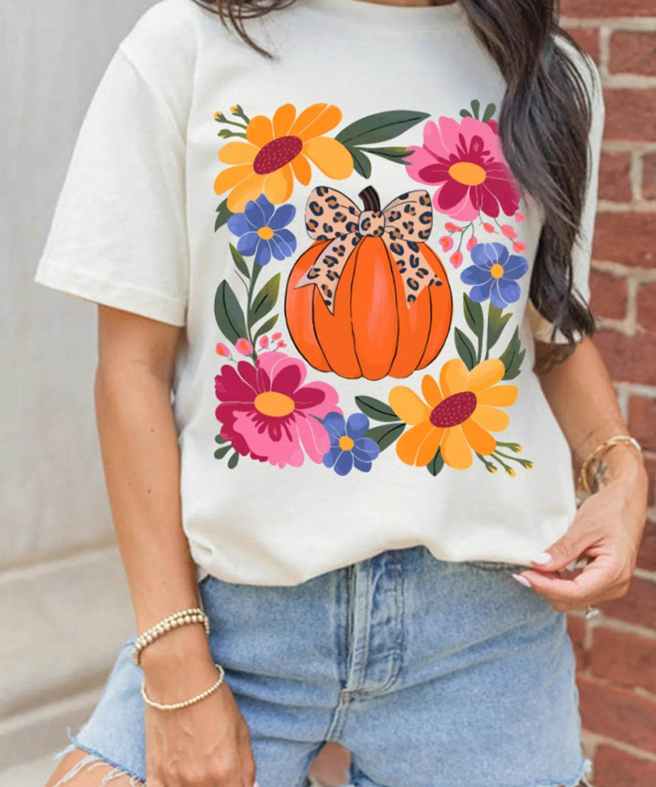 Pumpkin Floral Graphic Round Neck T-Shirt - ELY VESSA LLC