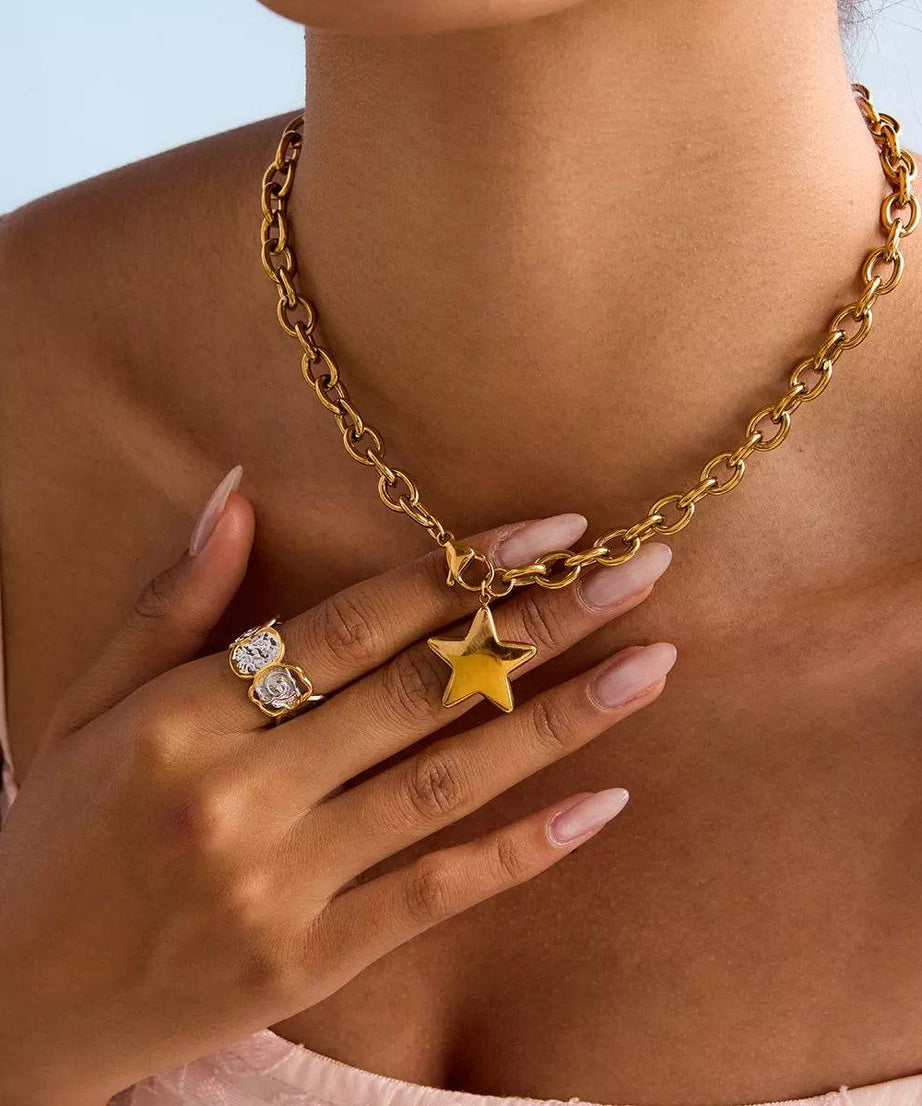 18K Gold-Plated Star Necklace - ELY VESSA LLC