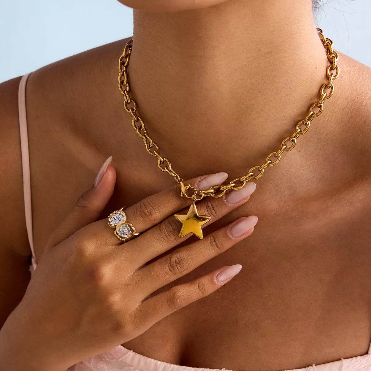 18K Gold-Plated Star Necklace - ELY VESSA LLC