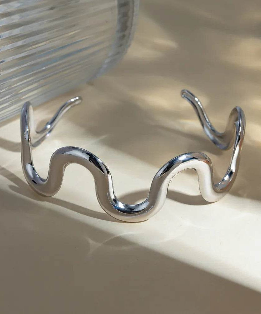 Stainless Steel Wave Shape Bracelet - ELY VESSA LLC
