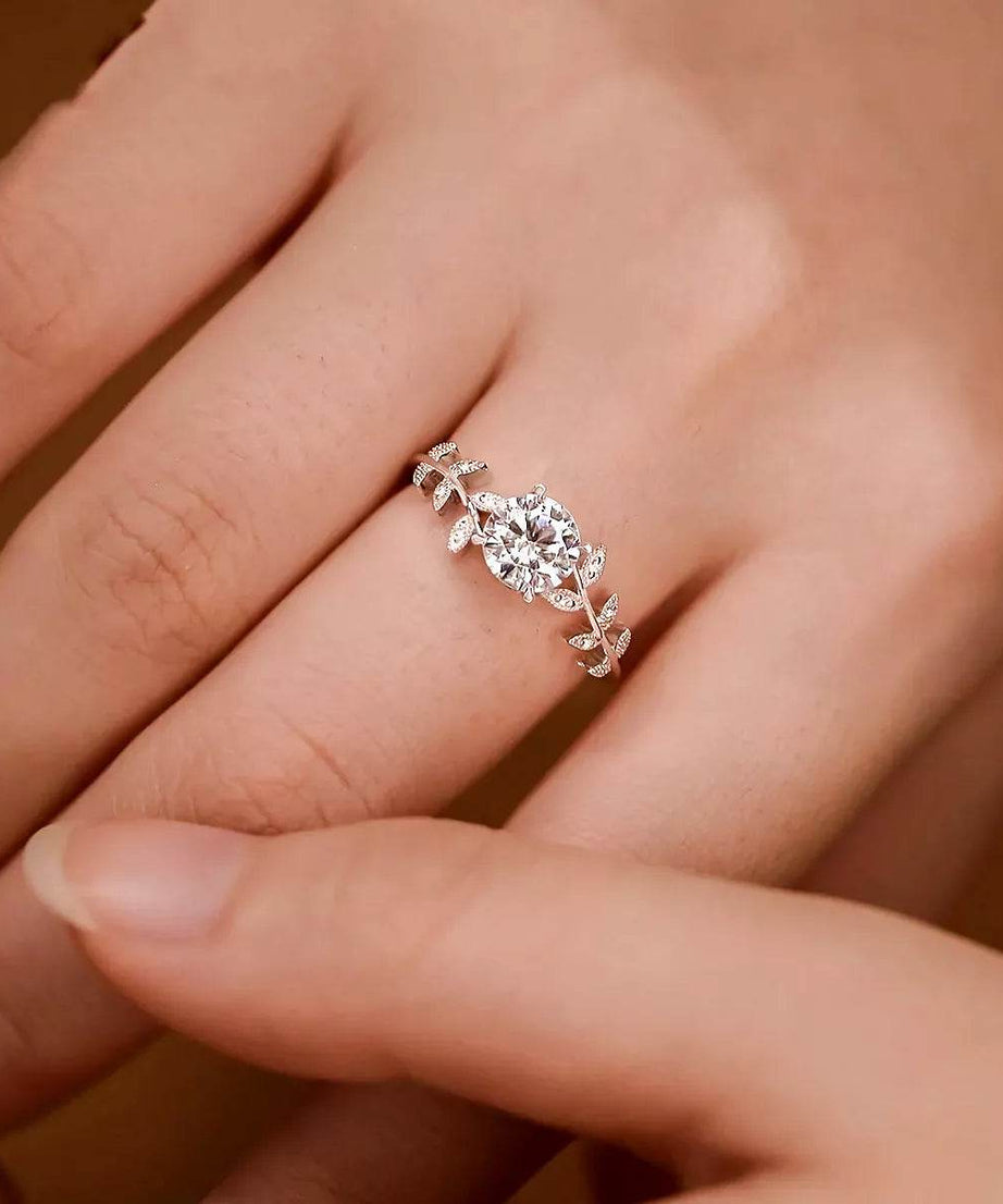 925 Sterling Silver Laurel Leaves Ring - ELY VESSA LLC