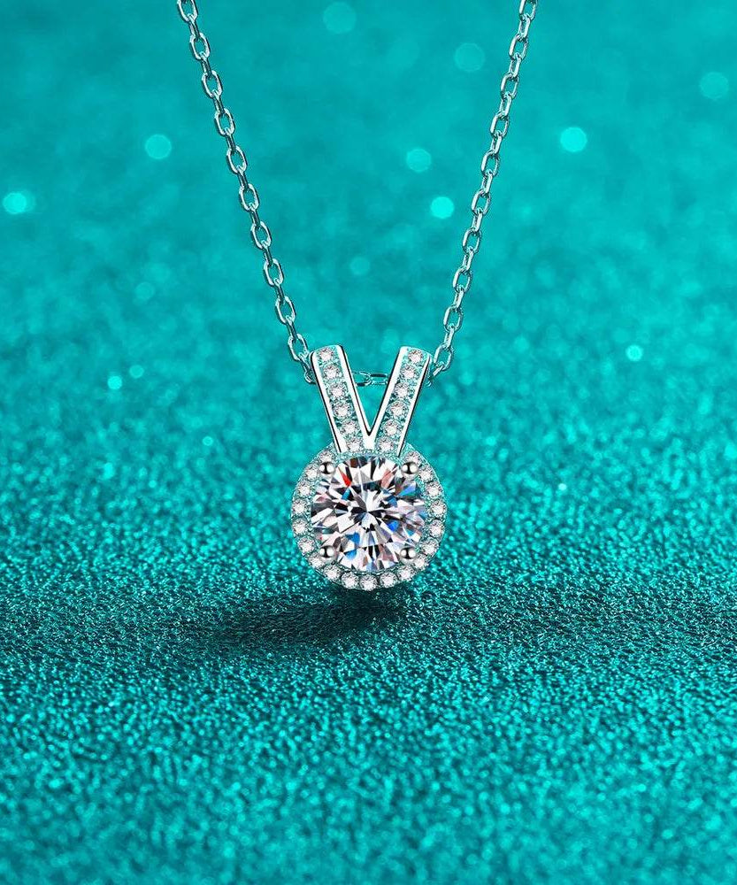 1 Carat Moissanite Rabbit Ears Shape Pendant Necklace - ELY VESSA LLC