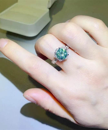 2 Carat Moissanite 925 Sterling Silver Ring - ELY VESSA LLC