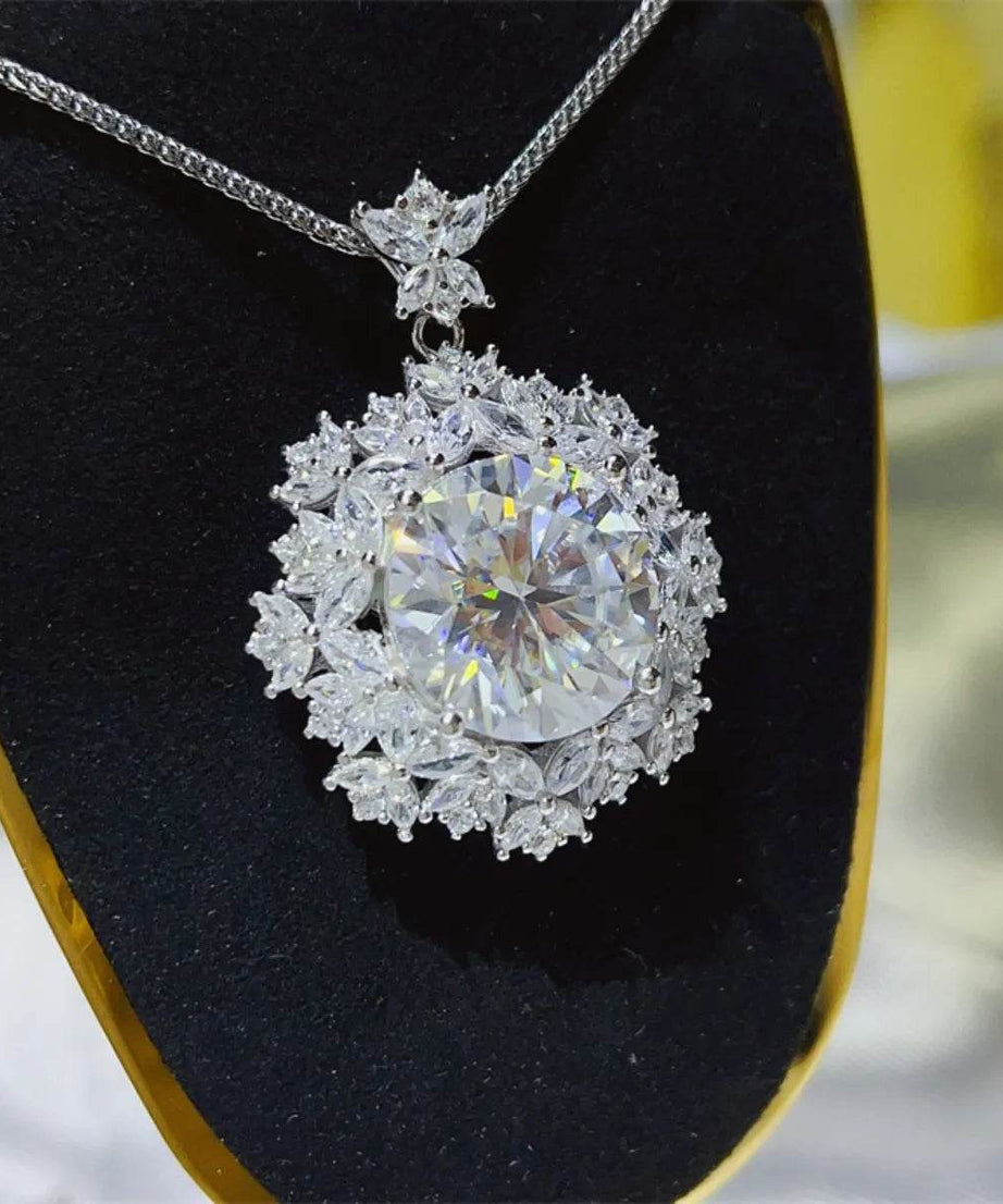 10 Carat Moissanite 925 Sterling Silver Necklace - ELY VESSA LLC