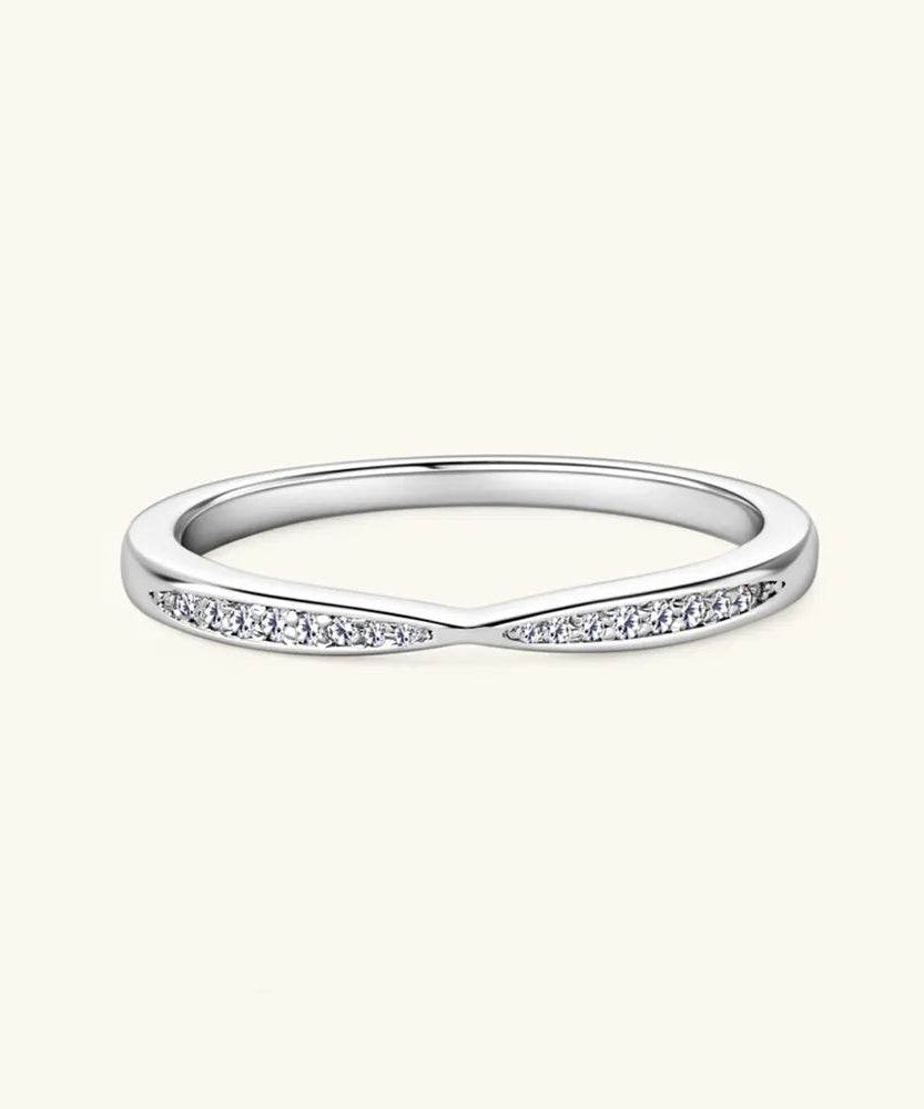 925 Sterling Silver Inlaid Moissanite Ring - ELY VESSA LLC