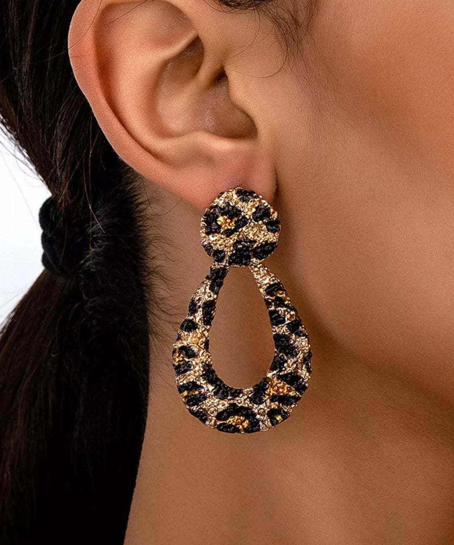 18K Gold-Plated Leopard Dangle Earrings - ELY VESSA LLC