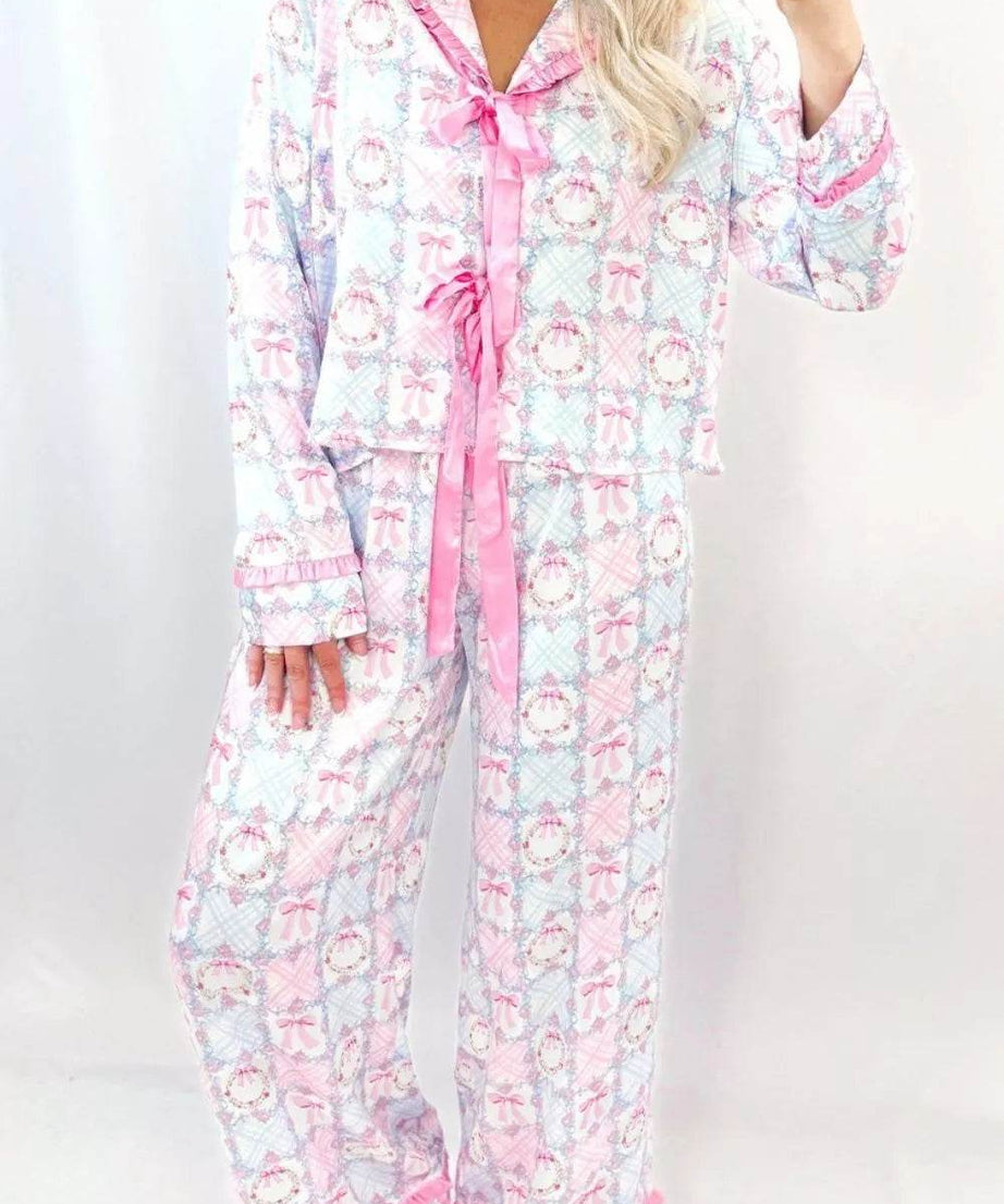 Wreath Pattern Christmas Tied Front Long Sleeve 2pcs Pajama Set - ELY VESSA LLC