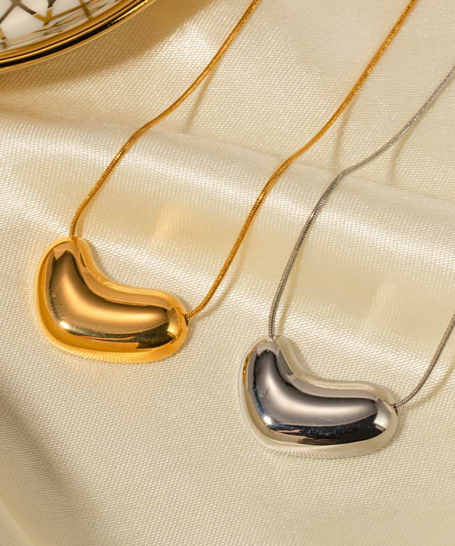 Heart Shape Pendant Necklace - ELY VESSA LLC