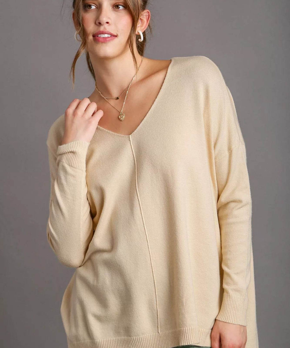 Umgee V-Neck High Low Hem Knit Top with Side Slit - ELY VESSA LLC