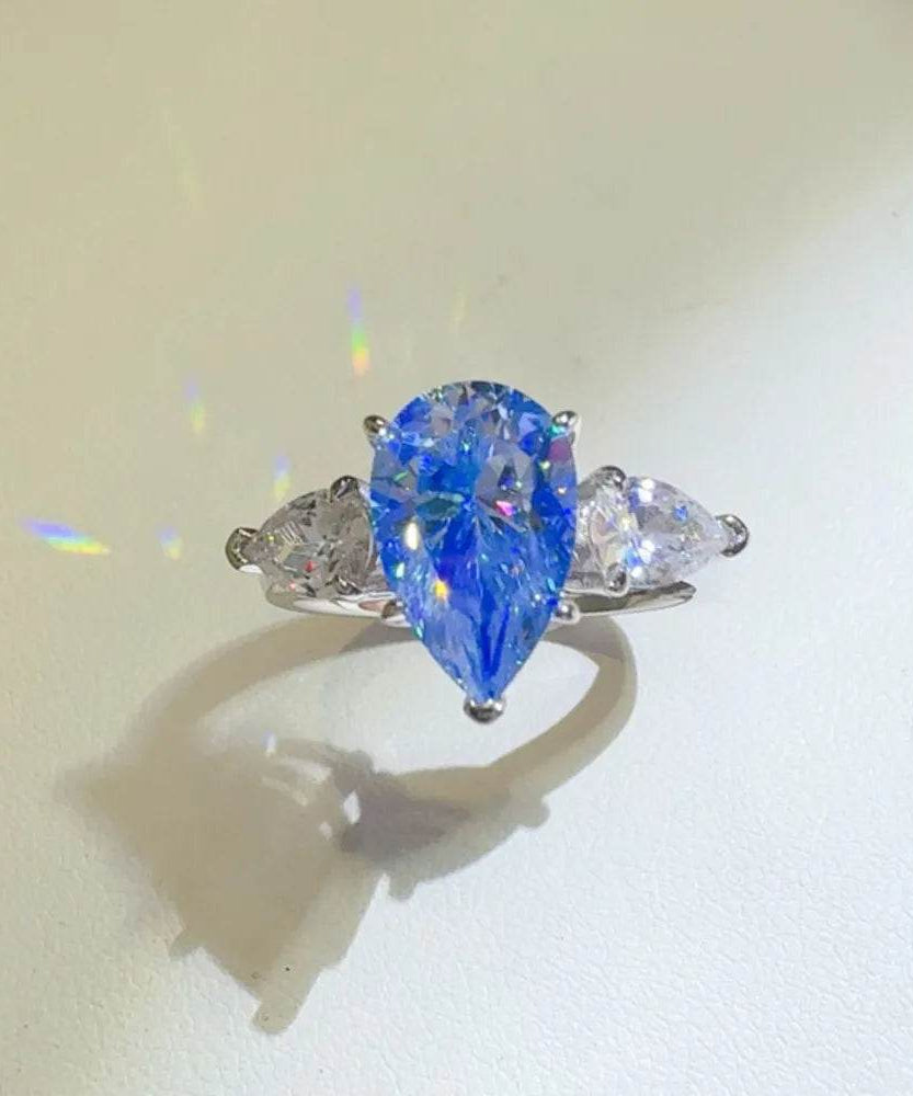 2 Carat 925 Sterling Silver Moissanite Teardrop Shape Ring - ELY VESSA LLC