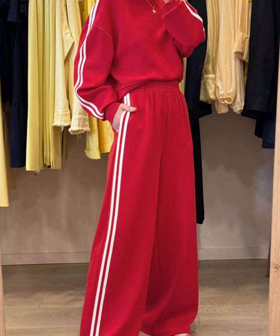 Striped Detail Crewneck Top and Elastic Sweatpants 2pcs Set - ELY VESSA LLC