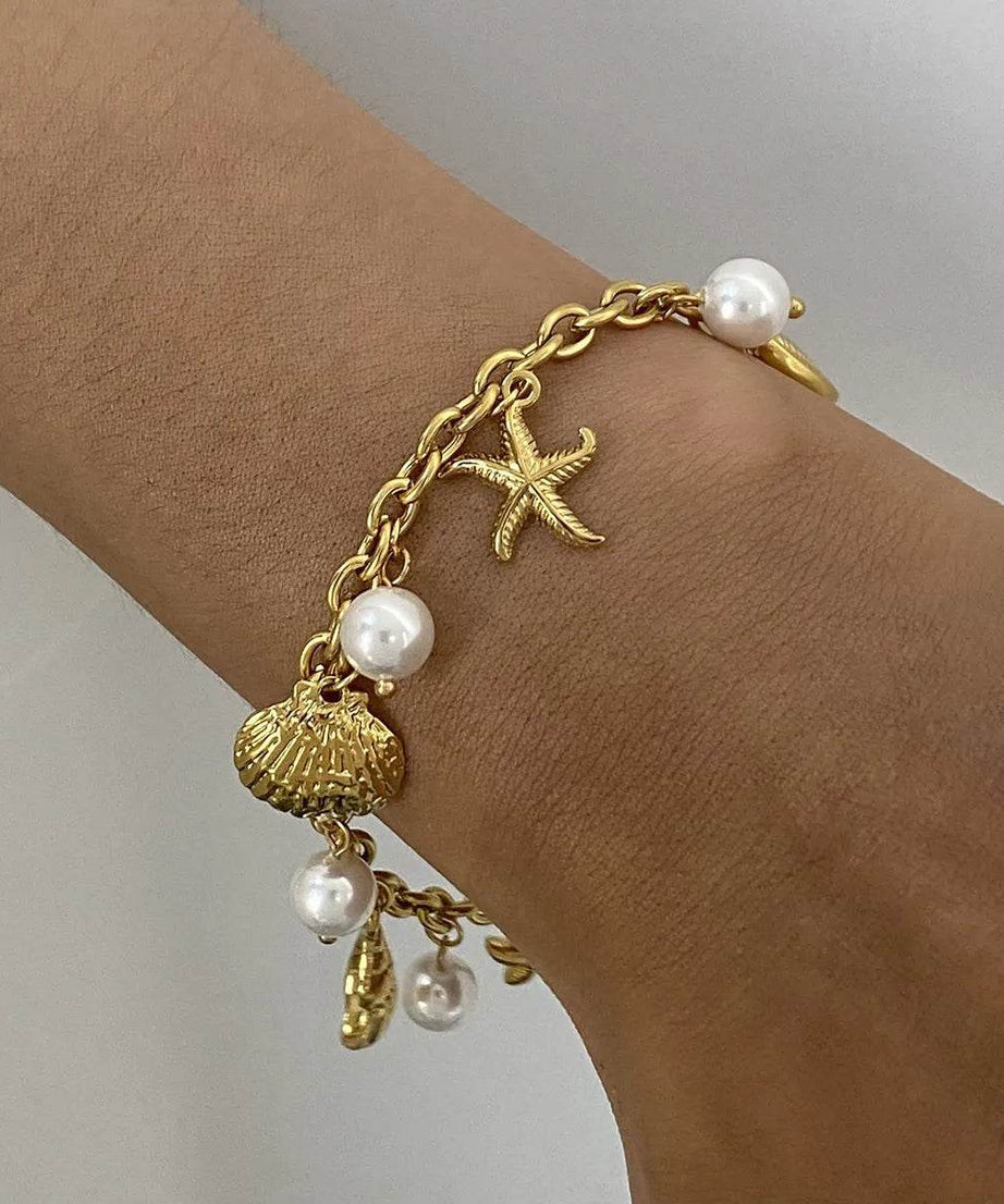 Ocean Theme Stainless Steel Chain Bracelet with Seashell and Starfish Pendants - ELY VESSA LLC