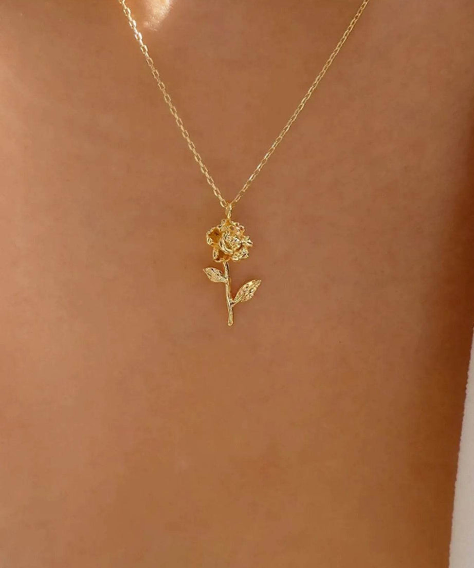 Alloy Rose Pendant Necklace - ELY VESSA LLC