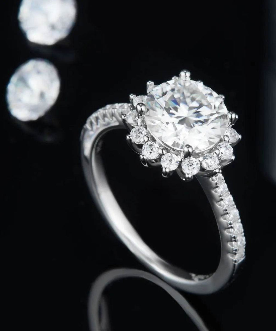 2 Carat Moissanite 925 Sterling Silver Ring - ELY VESSA LLC
