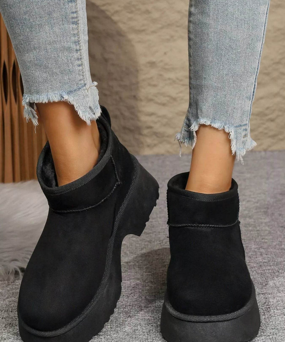 Round Toe Platform Boots - ELY VESSA LLC