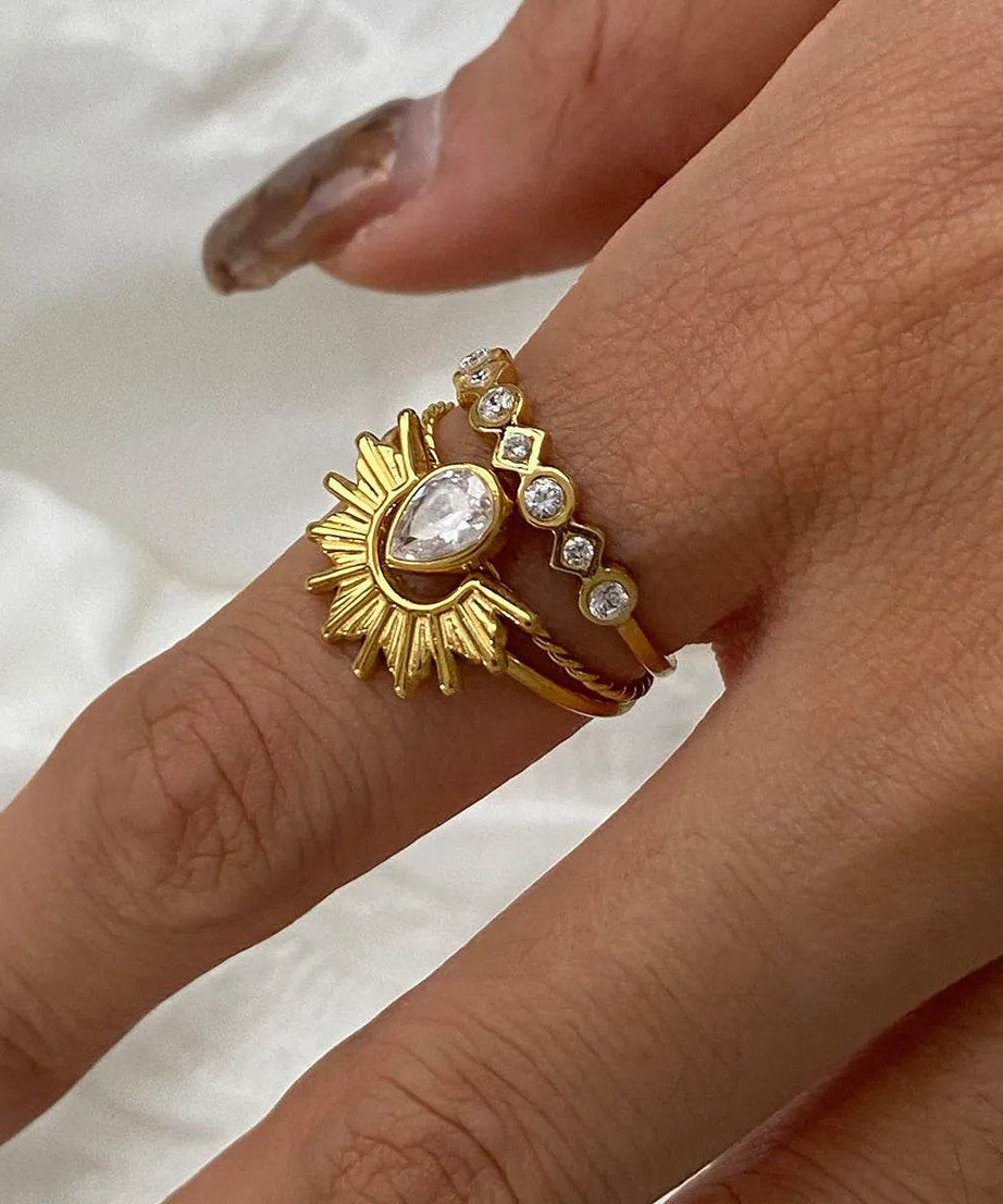3 Piece Stainless Steel Rhinestone Sunburst Crown Ring - ELY VESSA LLC