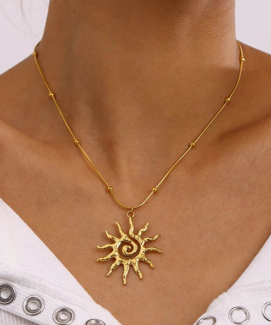 18K Gold-Plated Sun Pendant Necklace - ELY VESSA LLC