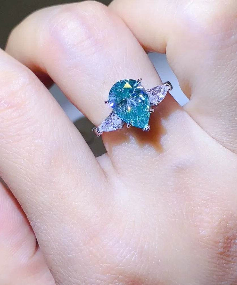 2 Carat 925 Sterling Silver Moissanite Ring - ELY VESSA LLC