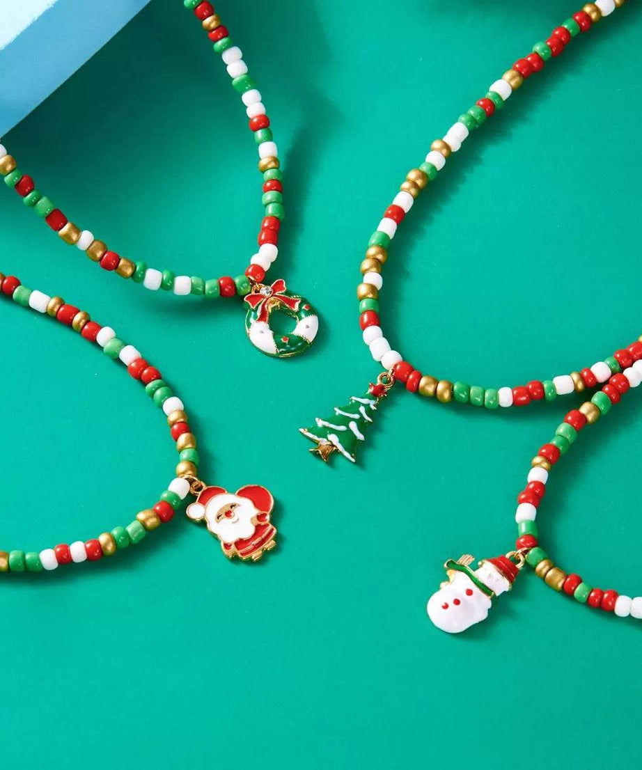 Christmas Themed Beaded Pendant Necklace - ELY VESSA LLC