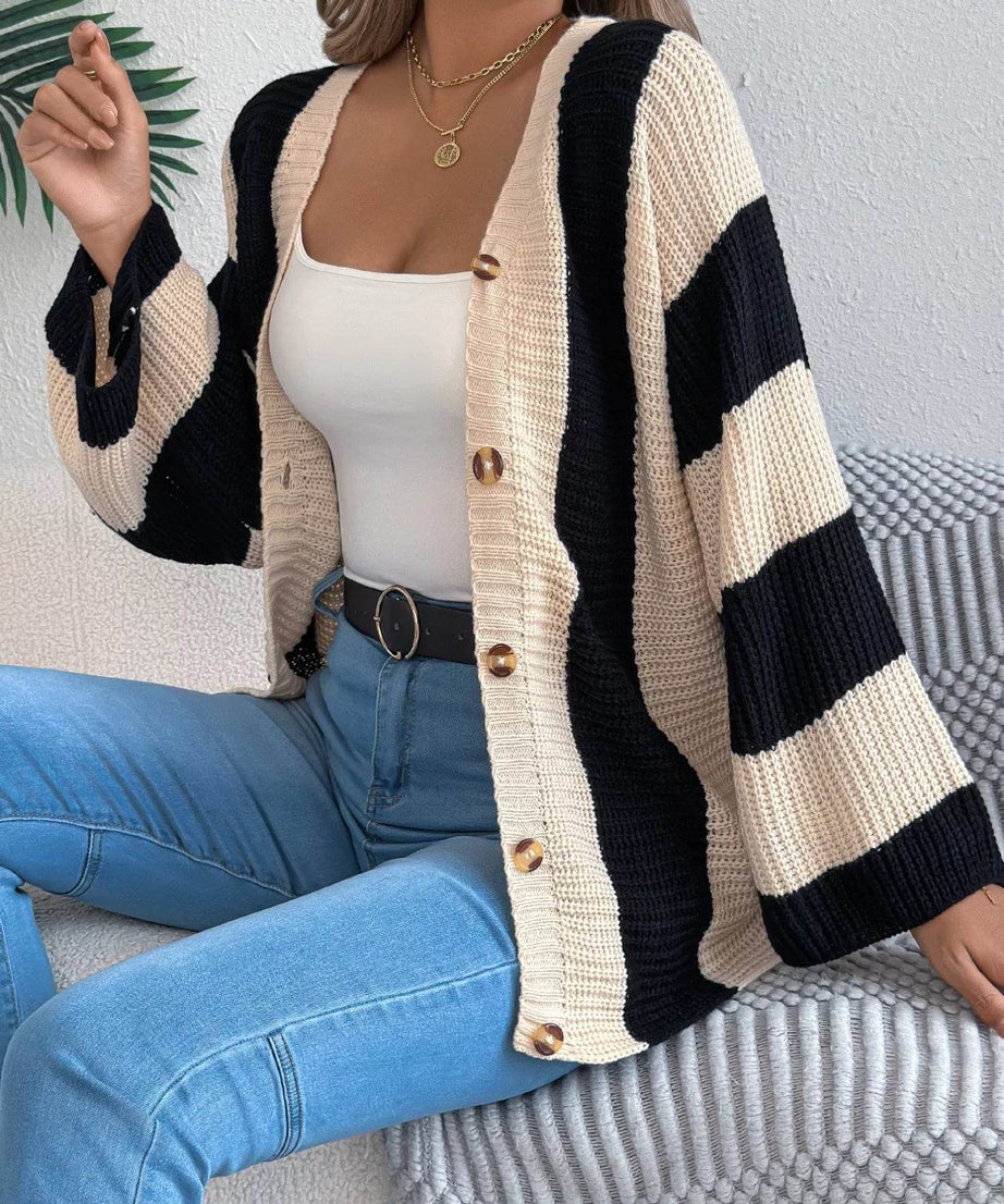 Color Block Button-Up Cardigan - ELY VESSA LLC