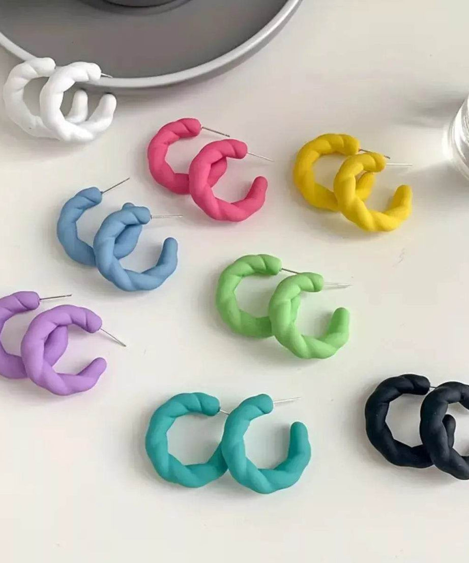 Acrylic C-Hoop Earrings - ELY VESSA LLC