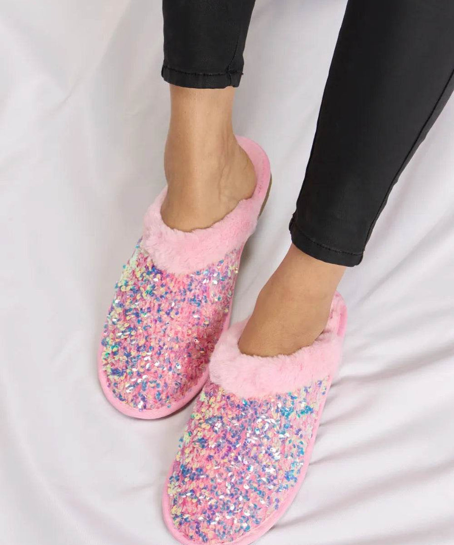 Forever Link Sequin Plush Round Toe Slippers - ELY VESSA LLC