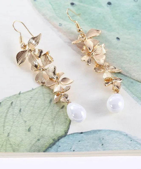 Alloy Flower Synthetic Pearl Earrings - ELY VESSA LLC